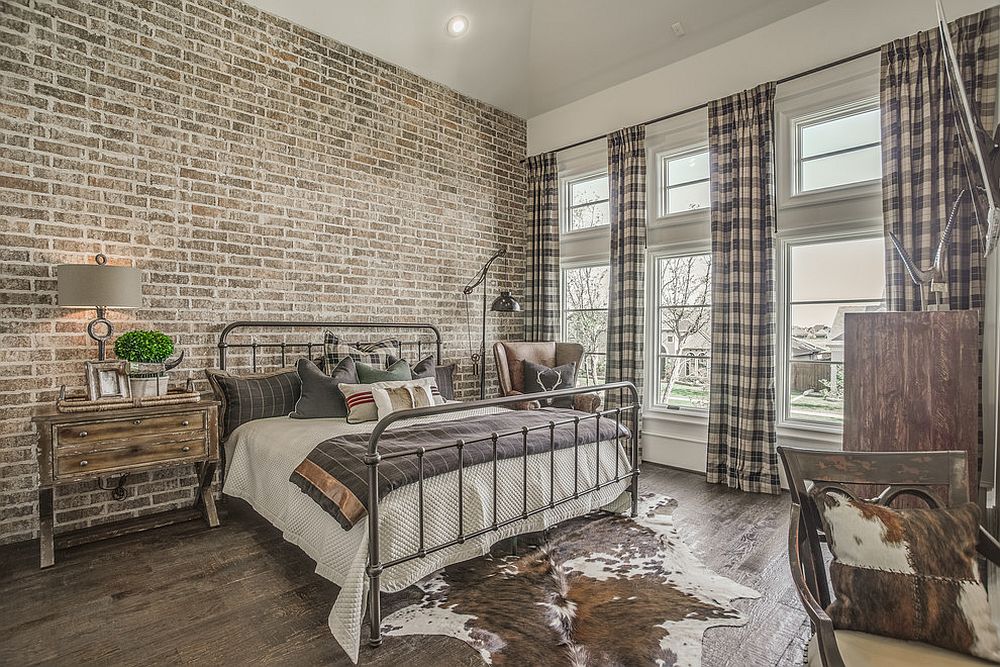 hình ảnh phòng ngủ phong cách công nghiệp với tường gạch màu xám, rèm cửa kẻ sọc